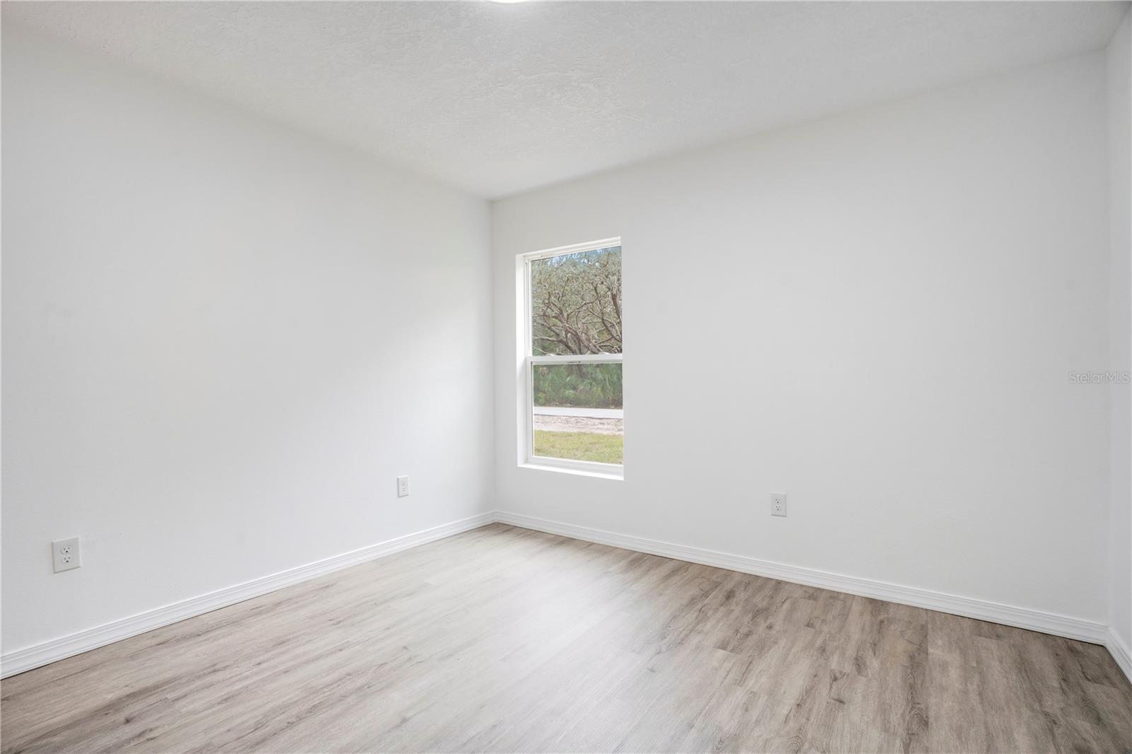 BERKELEY TOWNSITE OF - Residential