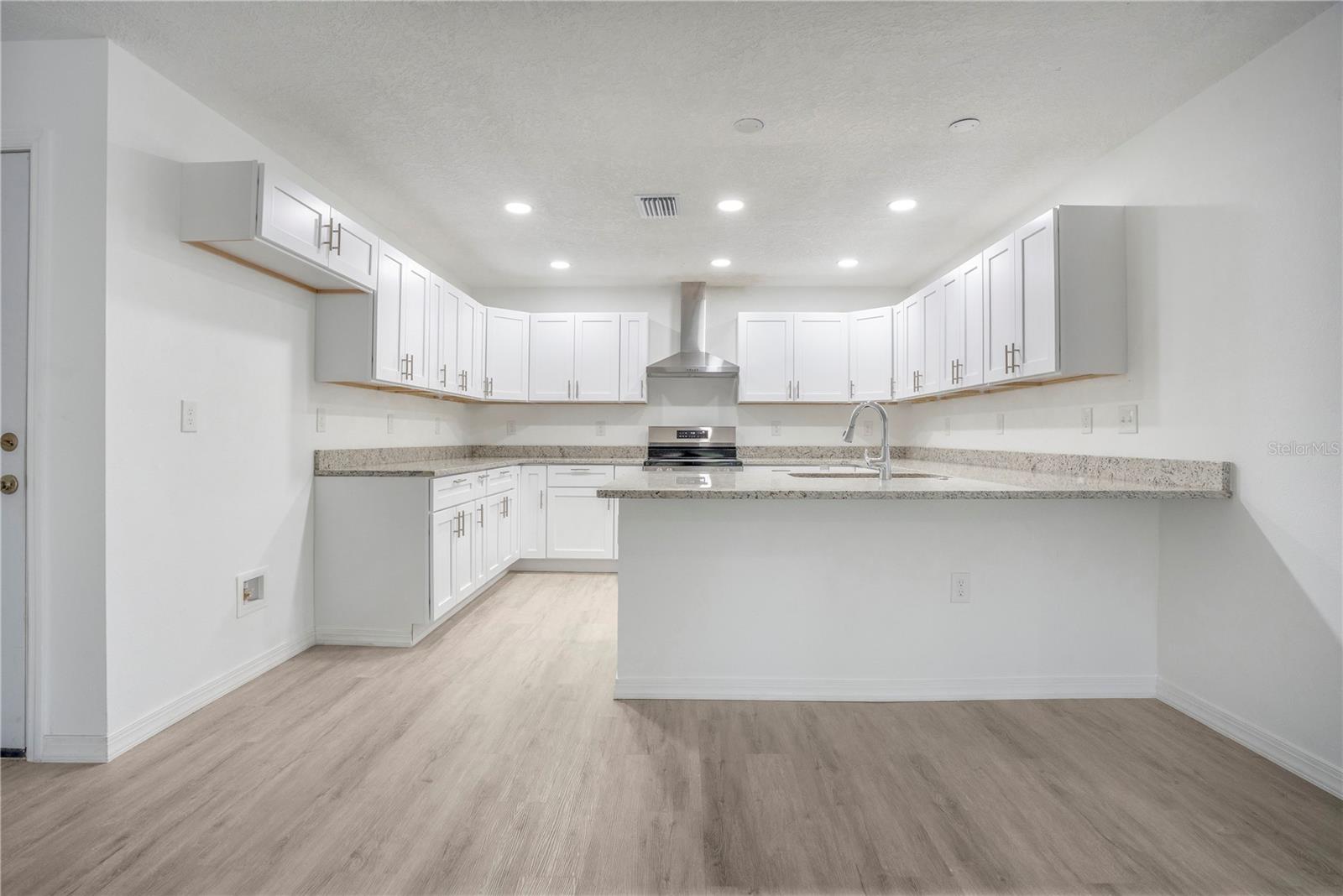 BERKELEY TOWNSITE OF - Residential