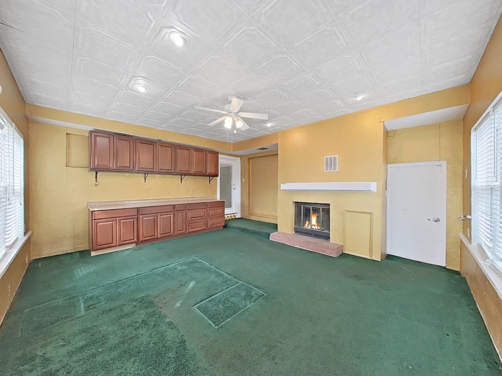 NORTH EUCLID OASIS - Commercial Sale