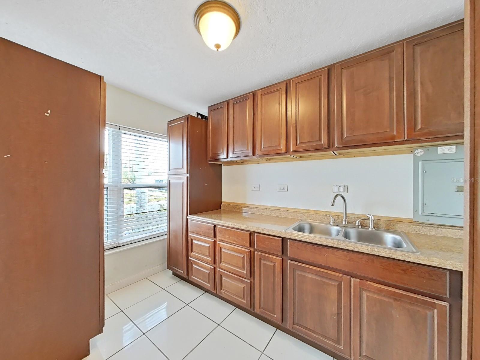 NORTH EUCLID OASIS - Commercial Sale