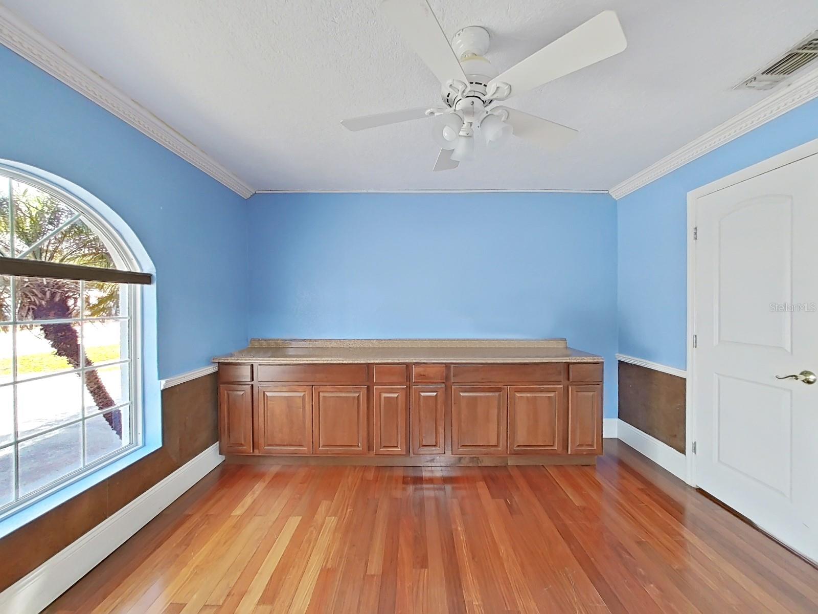 NORTH EUCLID OASIS - Commercial Sale