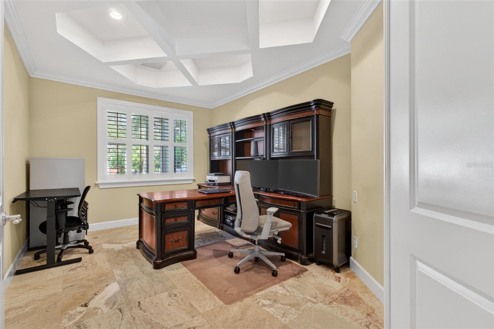 KNOLLWOOD PARK - Residential