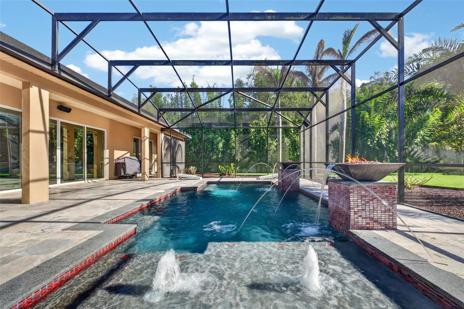KNOLLWOOD PARK - Residential