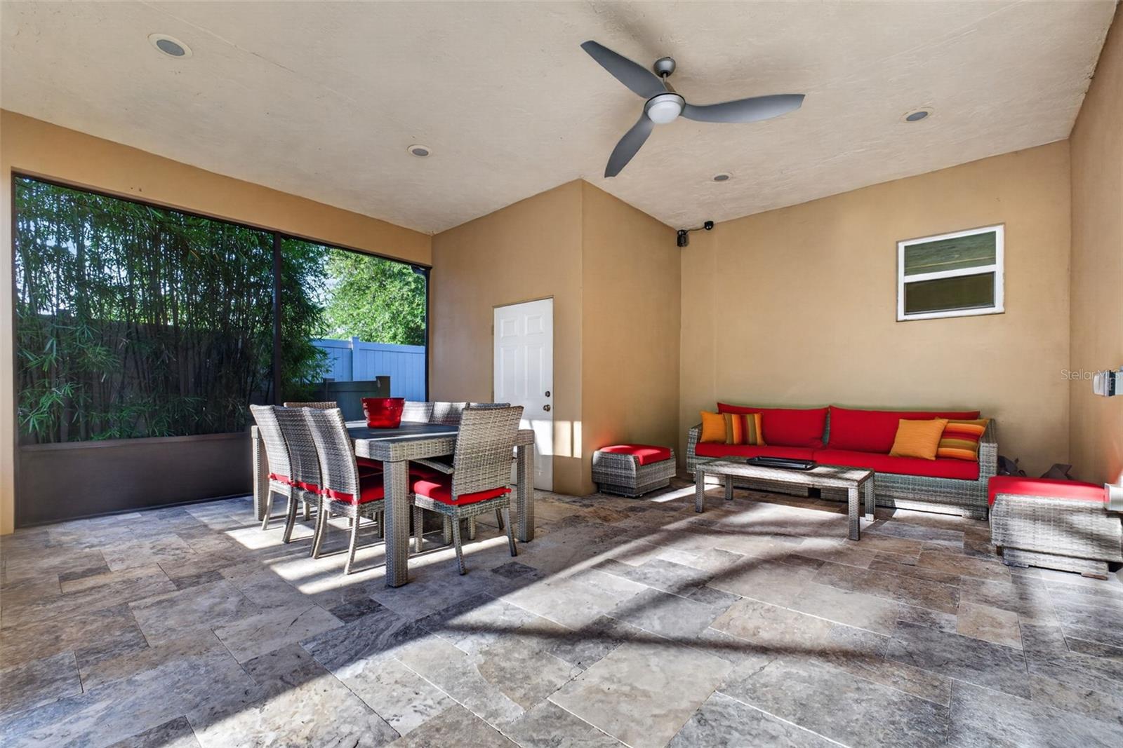 KNOLLWOOD PARK - Residential