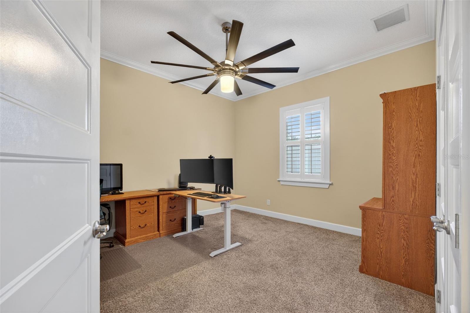 KNOLLWOOD PARK - Residential