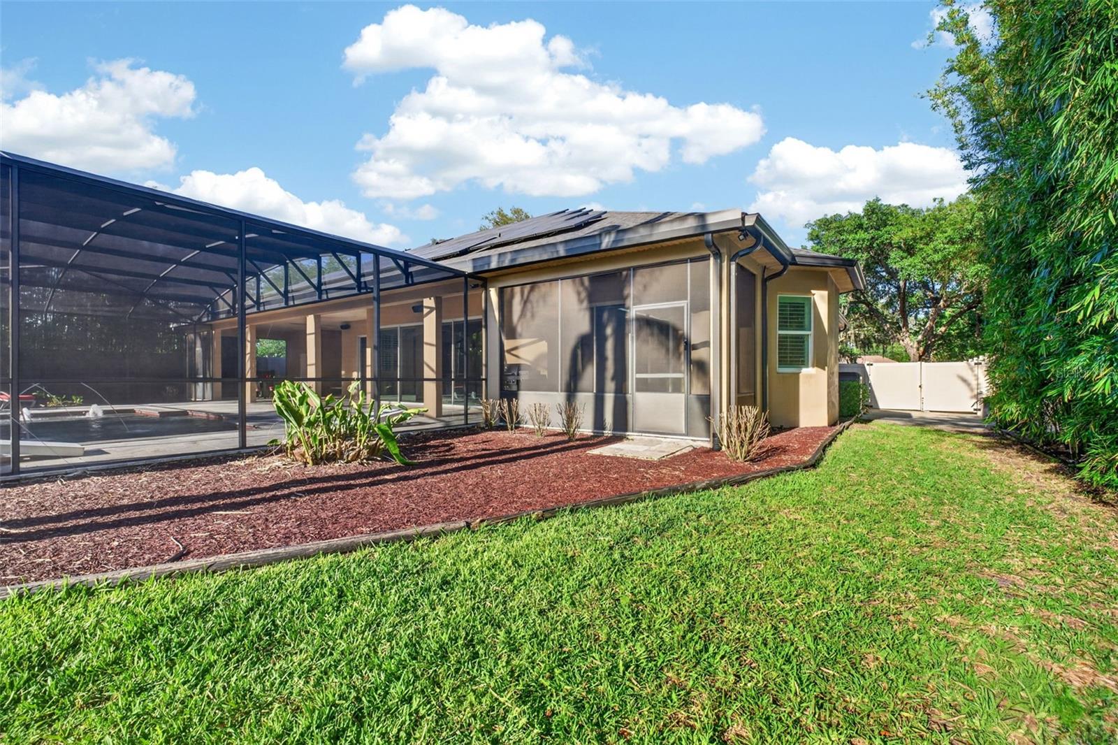 KNOLLWOOD PARK - Residential