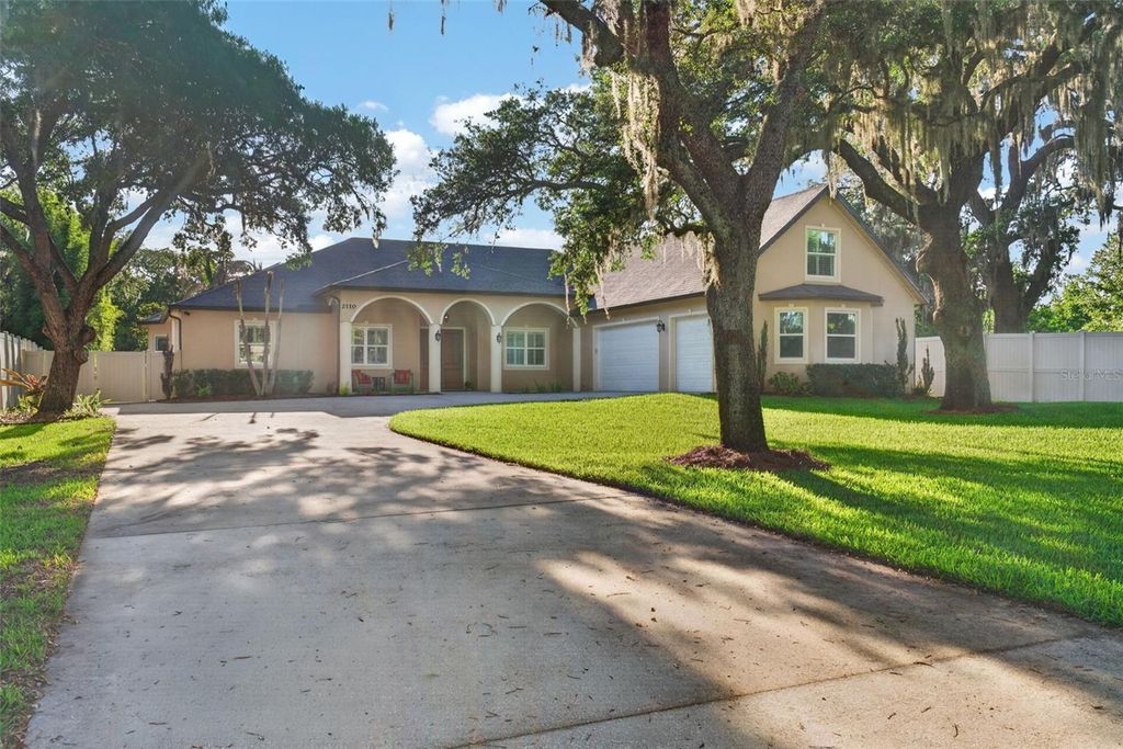 Photo of 2110 Corbett Road, Orlando, FL 32826 (MLS # O6404904)