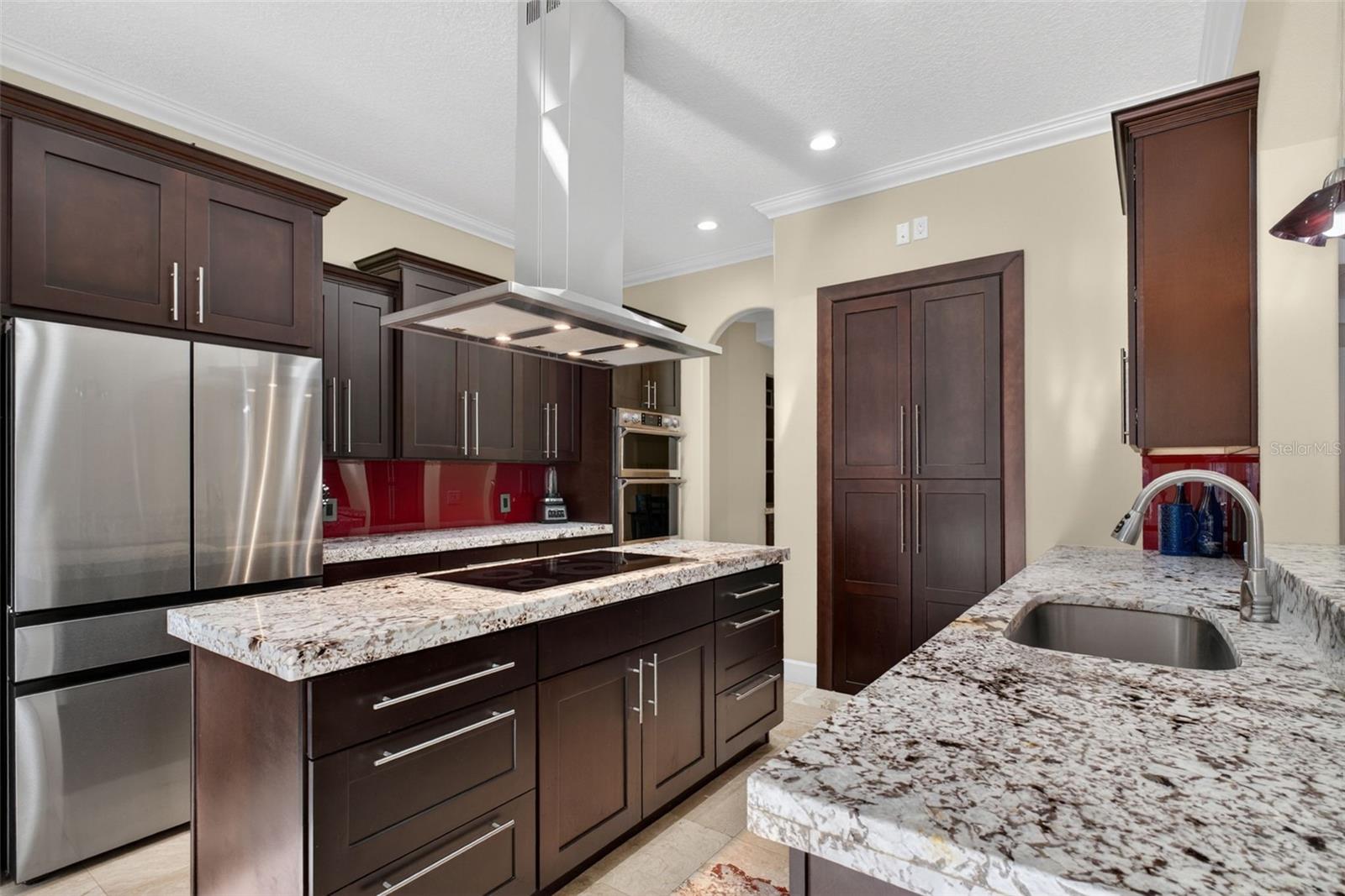 KNOLLWOOD PARK - Residential