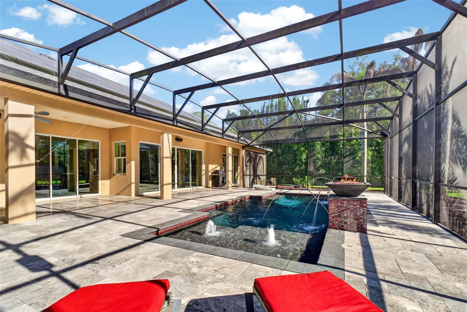 KNOLLWOOD PARK - Residential