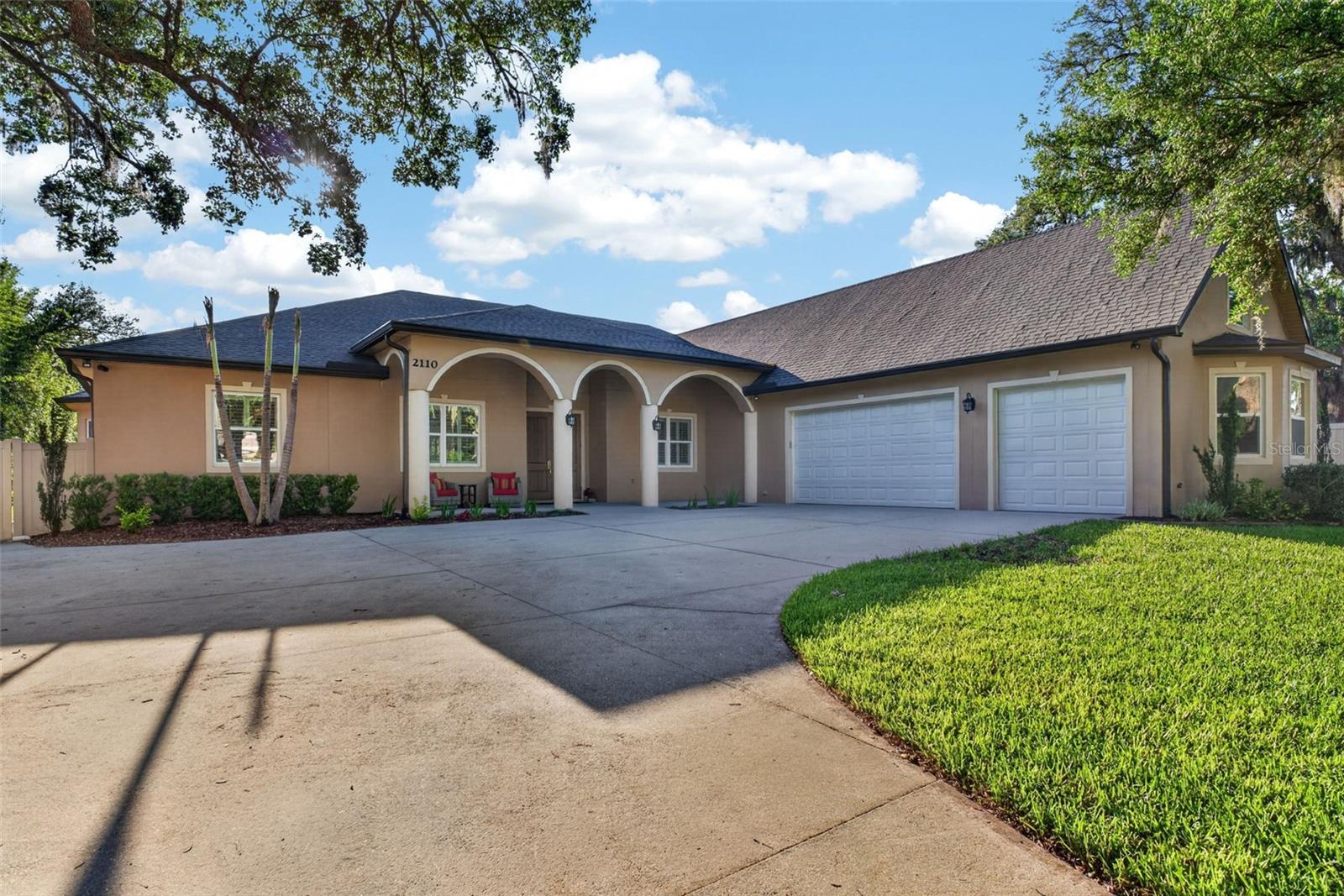 KNOLLWOOD PARK - Residential