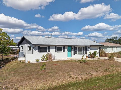 184 GARDEN AVENUE NW PORT CHARLOTTE FL 33952