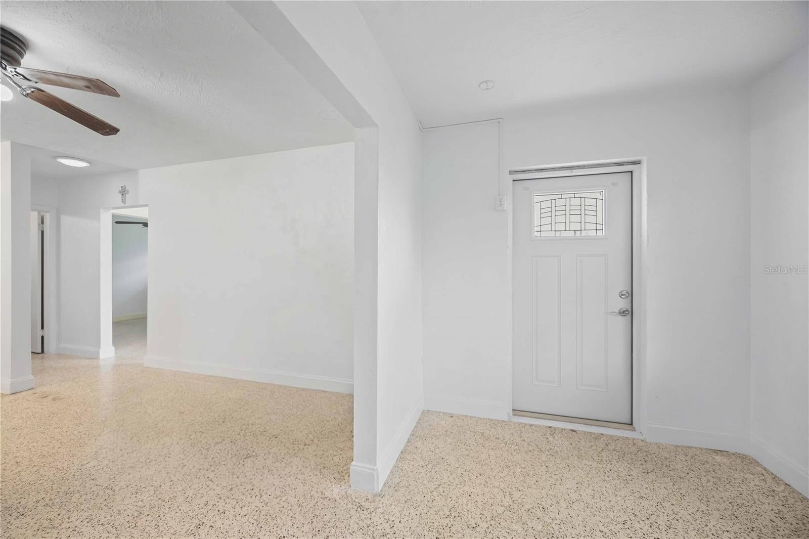 1909 BUCCANEER DRIVE
