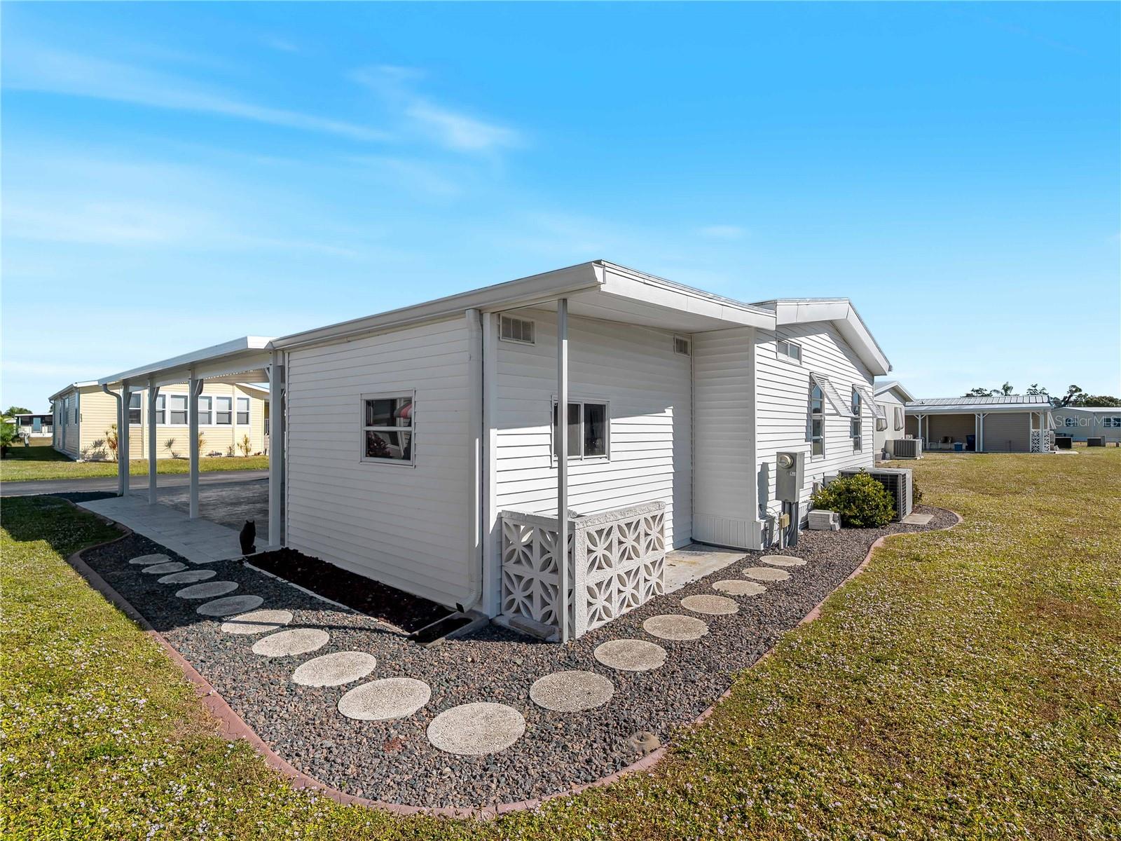 SANDALWOOD PARK - Residential