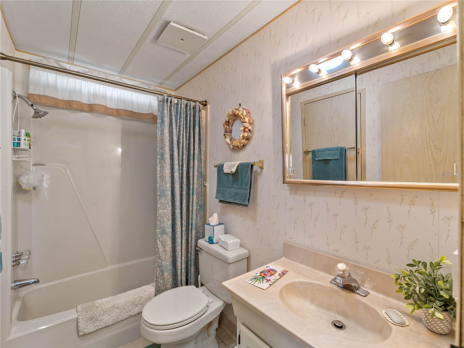 SANDALWOOD PARK - Residential