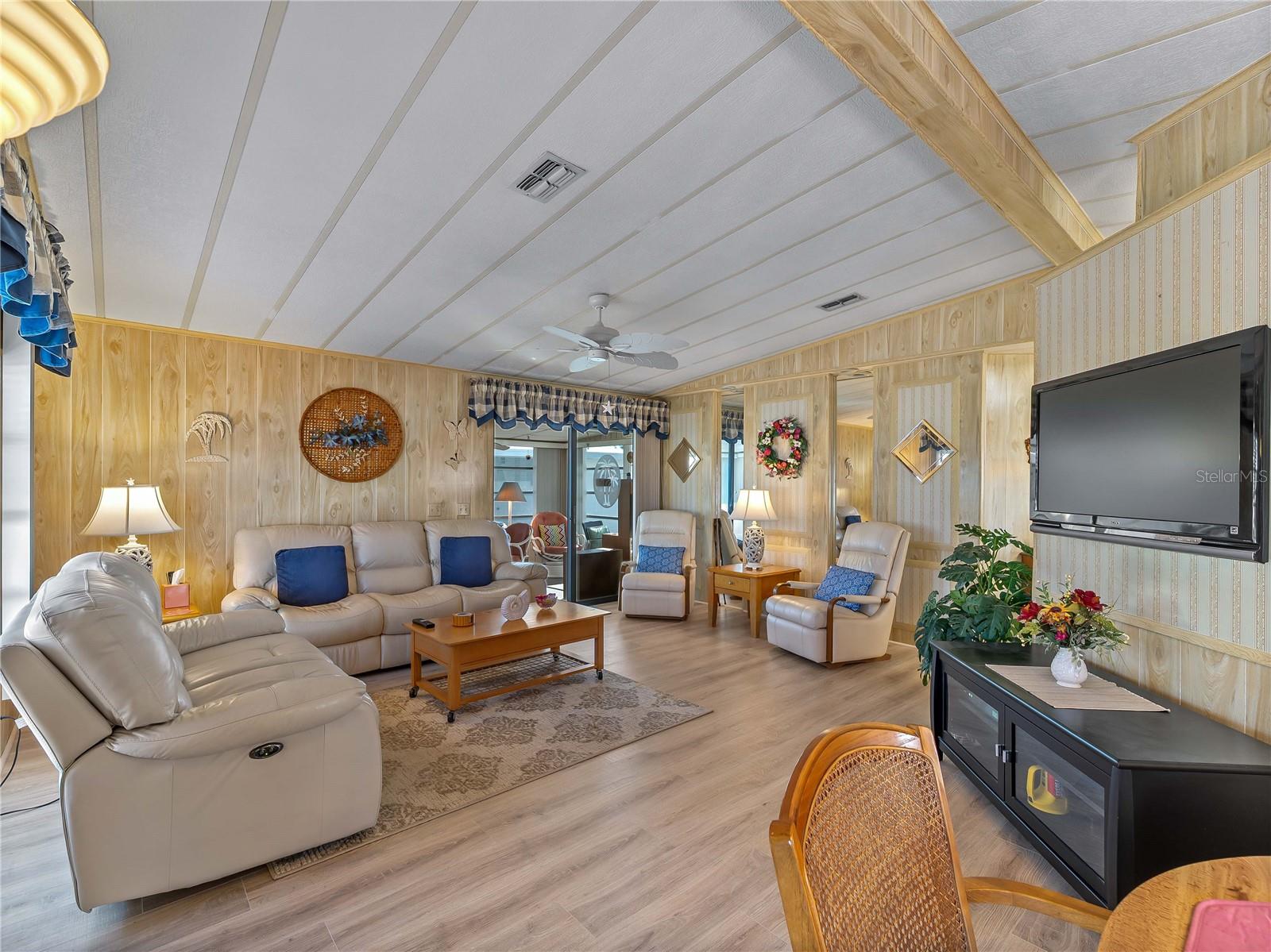 SANDALWOOD PARK - Residential