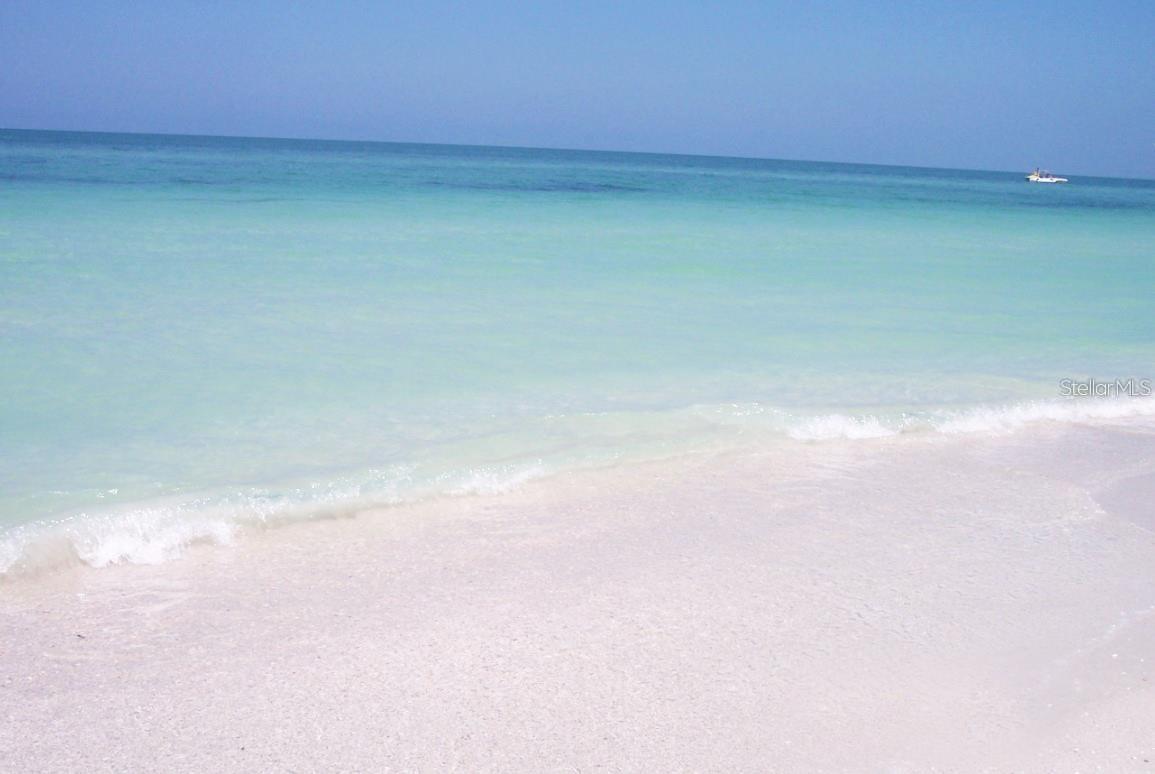 PELICAN POINTE ON - Residential