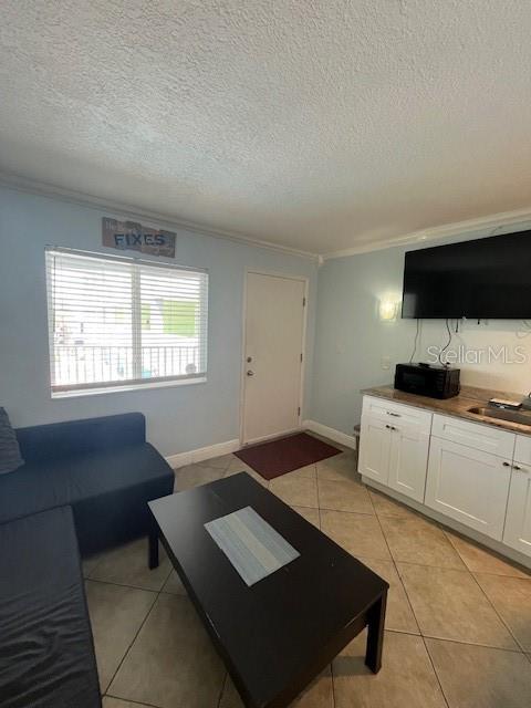 PELICAN POINTE ON - Residential