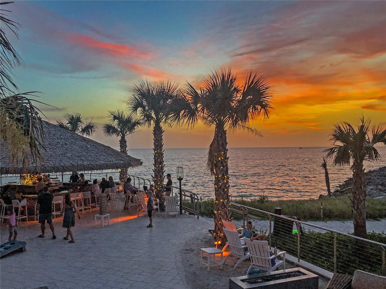 PELICAN POINTE ON - Residential