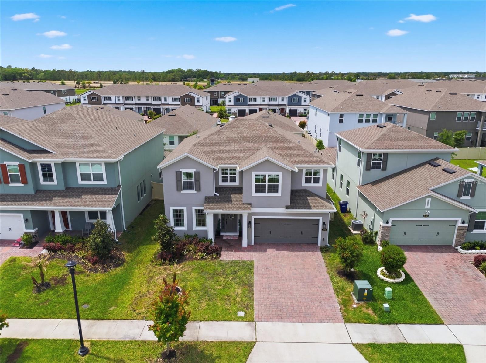 5030 SHADY PINES DRIVE