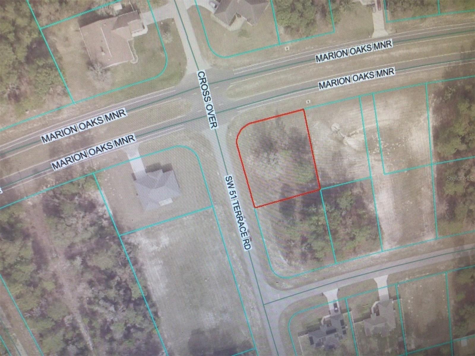 MARION OAKS - Land