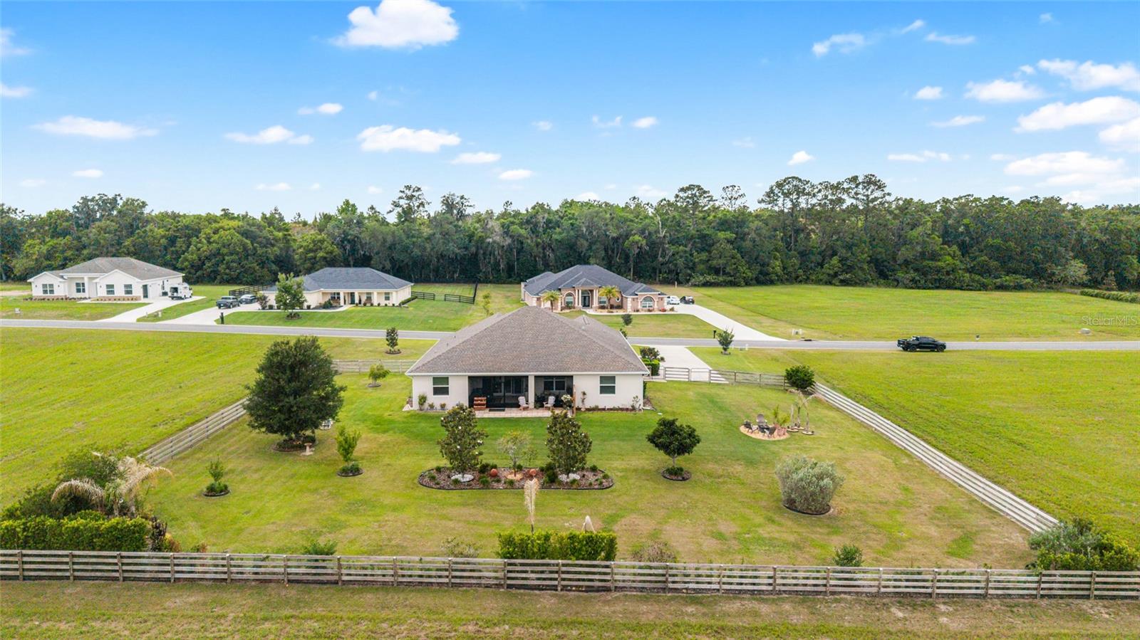IRISH ACRES - Residential