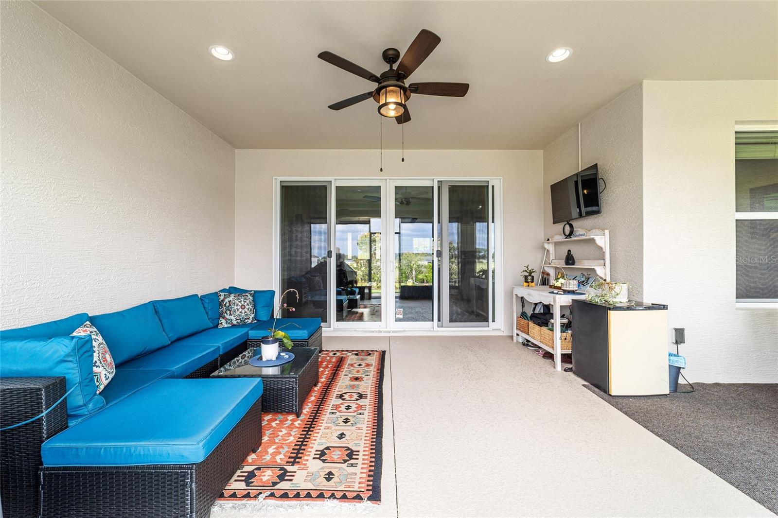 IRISH ACRES - Residential