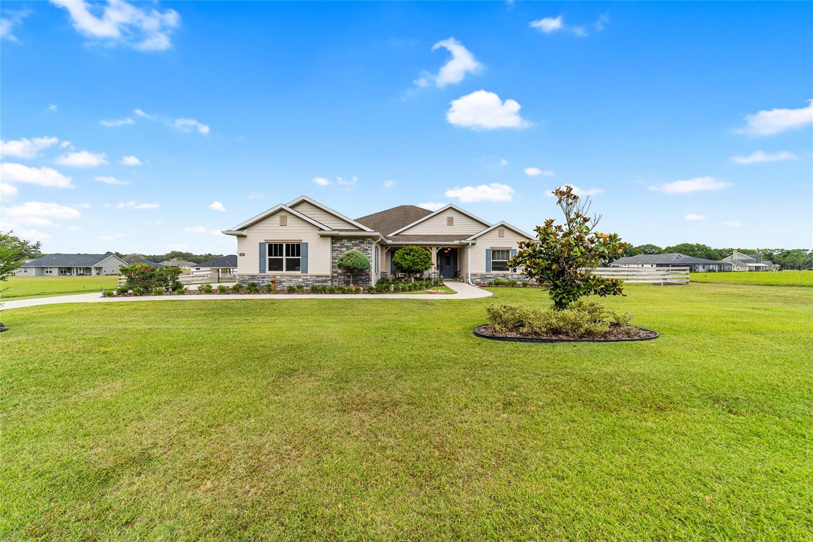 IRISH ACRES - Residential
