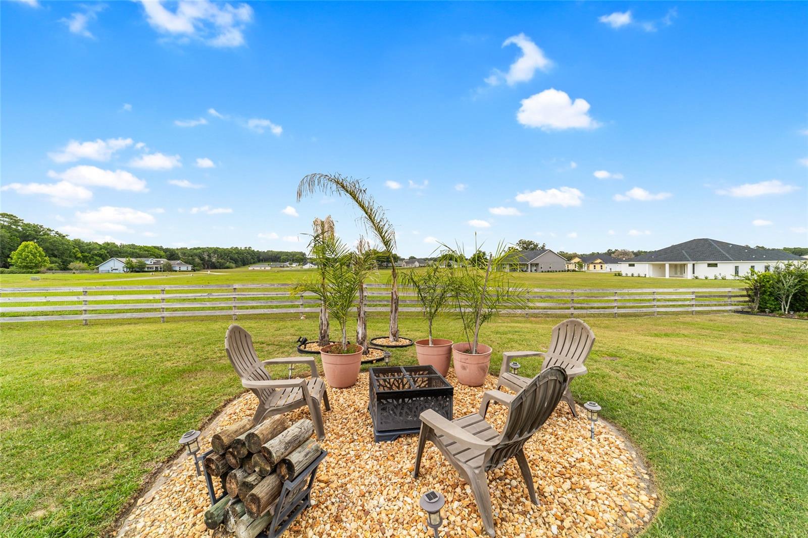 IRISH ACRES - Residential