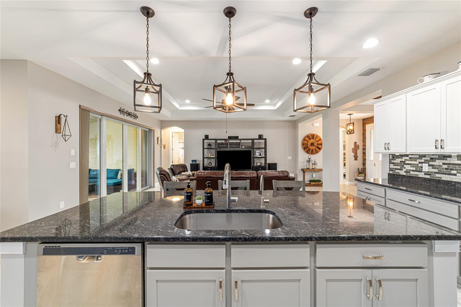 IRISH ACRES - Residential