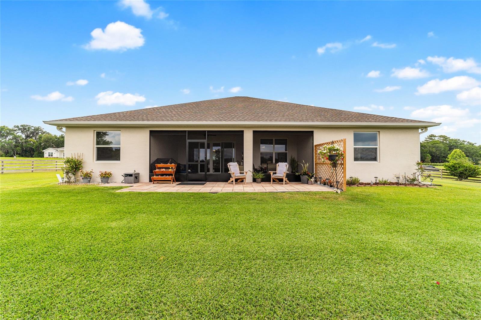 IRISH ACRES - Residential