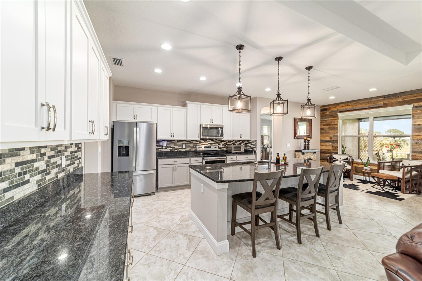 IRISH ACRES - Residential