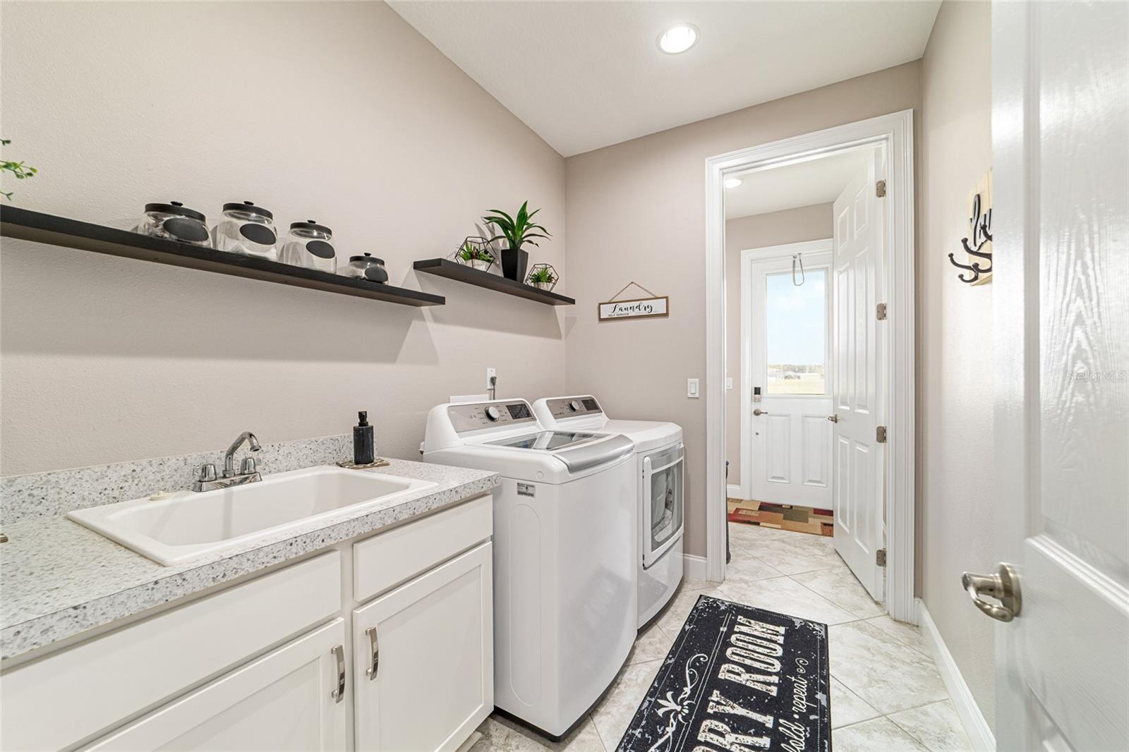 IRISH ACRES - Residential