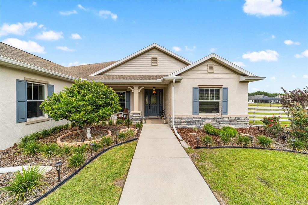 Photo of 1983 NW 79th Loop, Ocala, FL 34475 (MLS # OM724488)