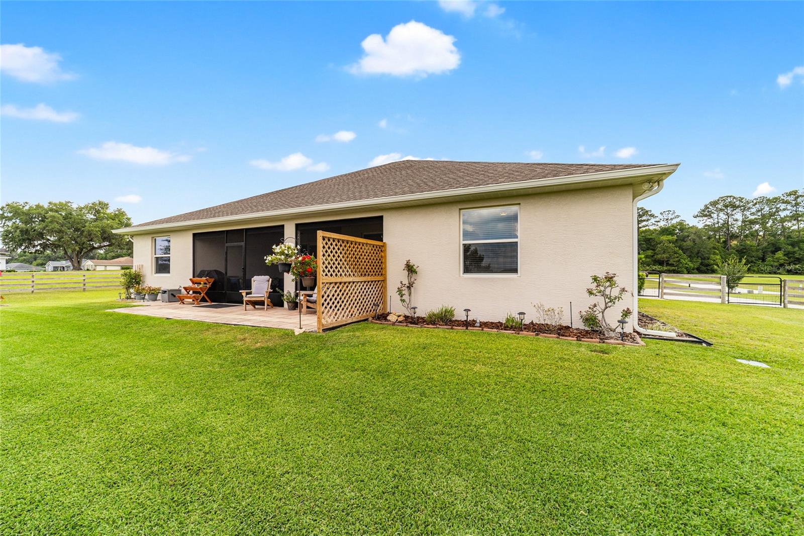 IRISH ACRES - Residential