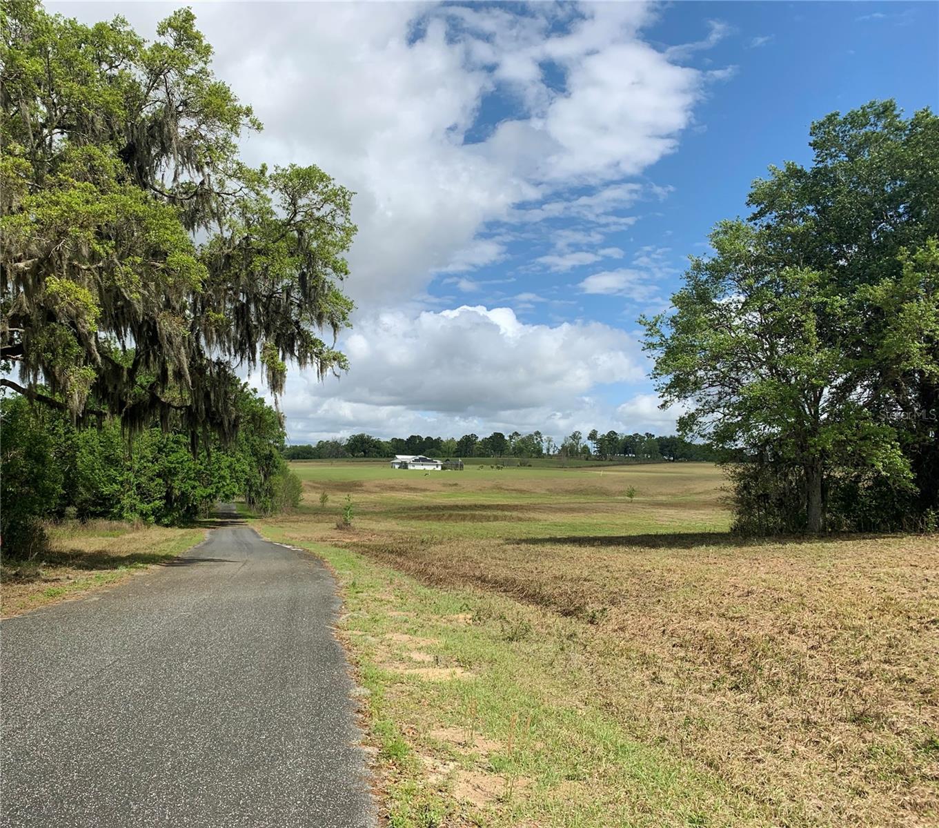 VISTA POINTE FARMS - Land