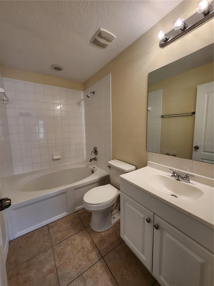 SUMMERFIELD VILLAGE 1 TR 2 - Residential Lease