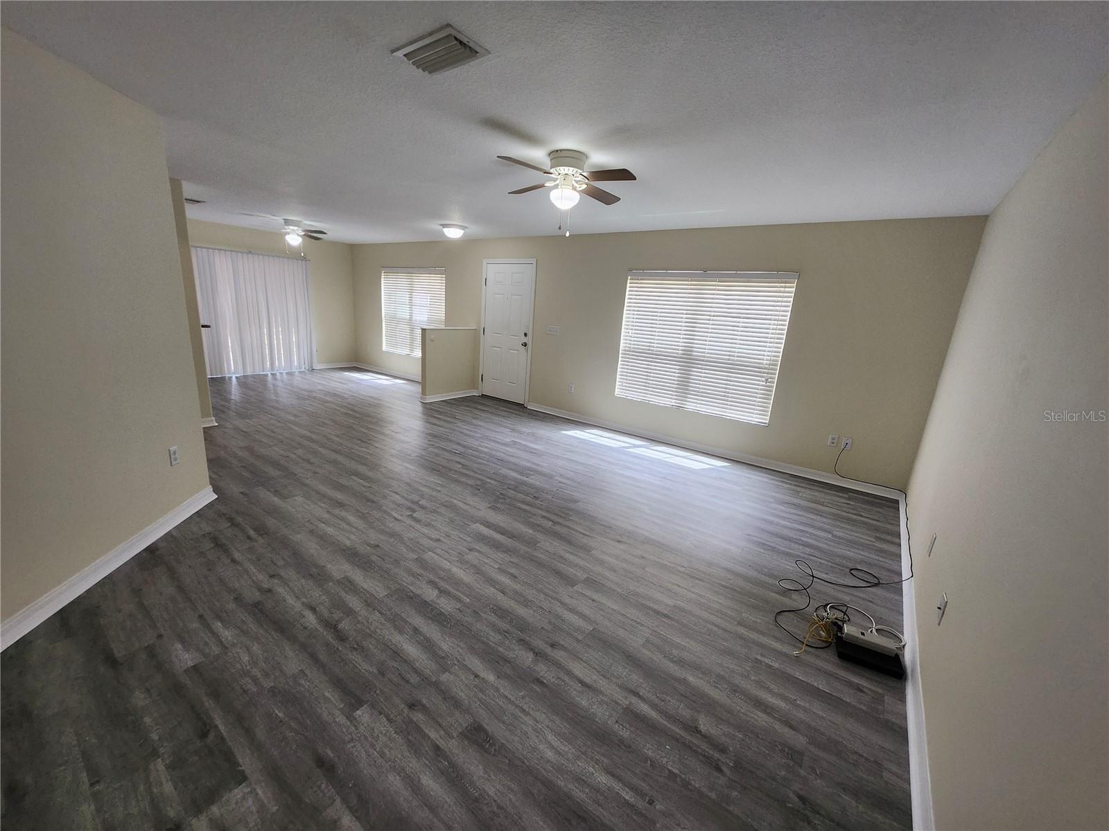 SUMMERFIELD VILLAGE 1 TR 2 - Residential Lease