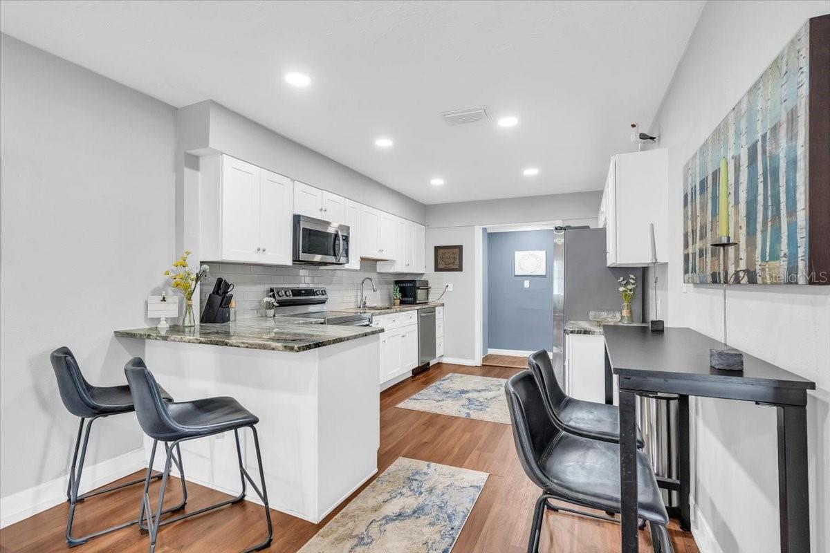 ROSEDALE - Residential