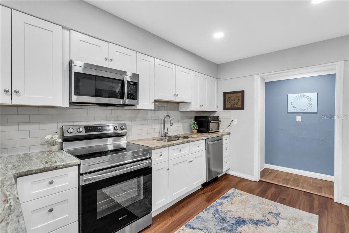 ROSEDALE - Residential