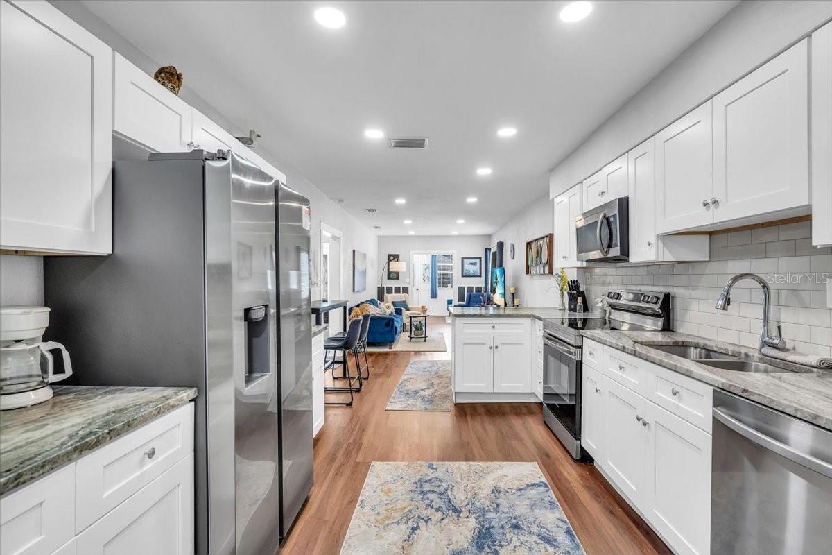 ROSEDALE - Residential