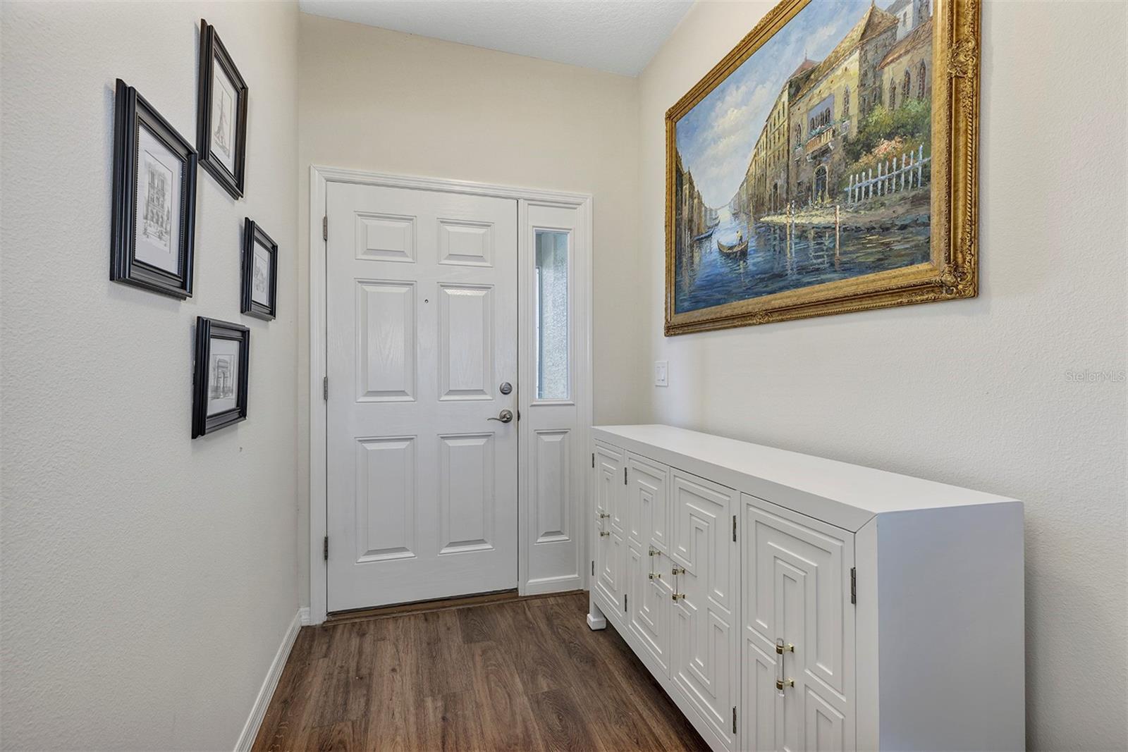 ARLINGTON RIDGE - Residential