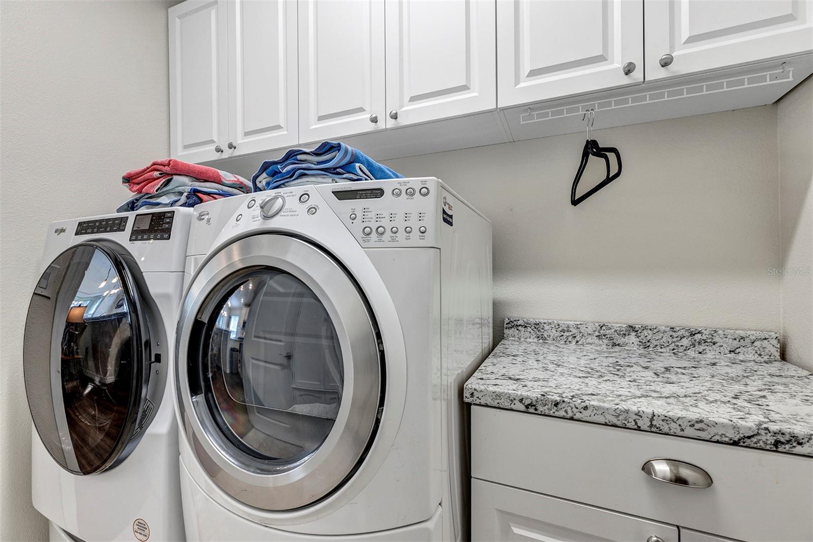 ARLINGTON RIDGE - Residential