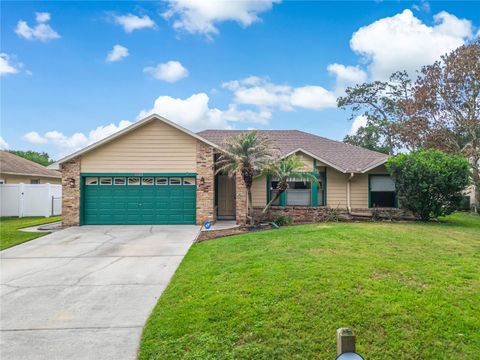 Photo of 1321 Wood Lake Circle, Saint Cloud, FL 34772 (MLS # O6408261)