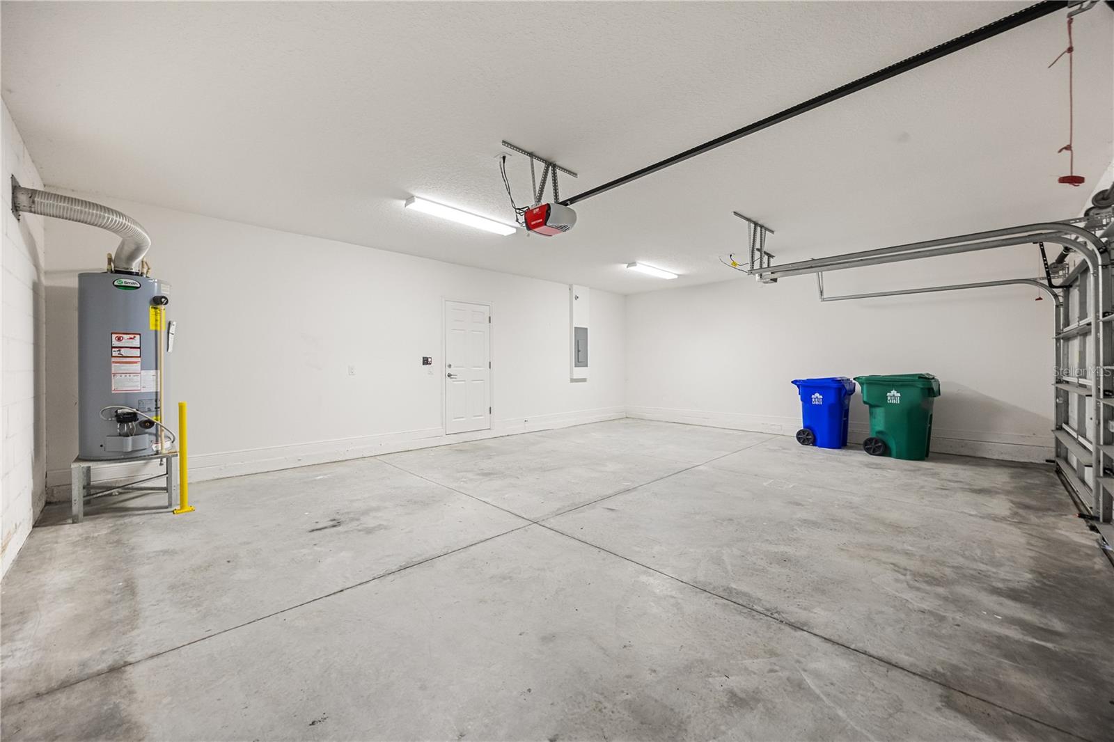 BLACK LAKE PRESERVE - Residential Lease