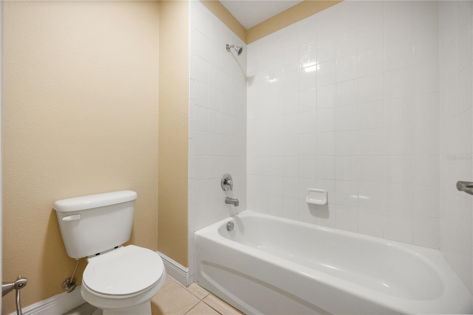 BLACK LAKE PRESERVE - Residential Lease