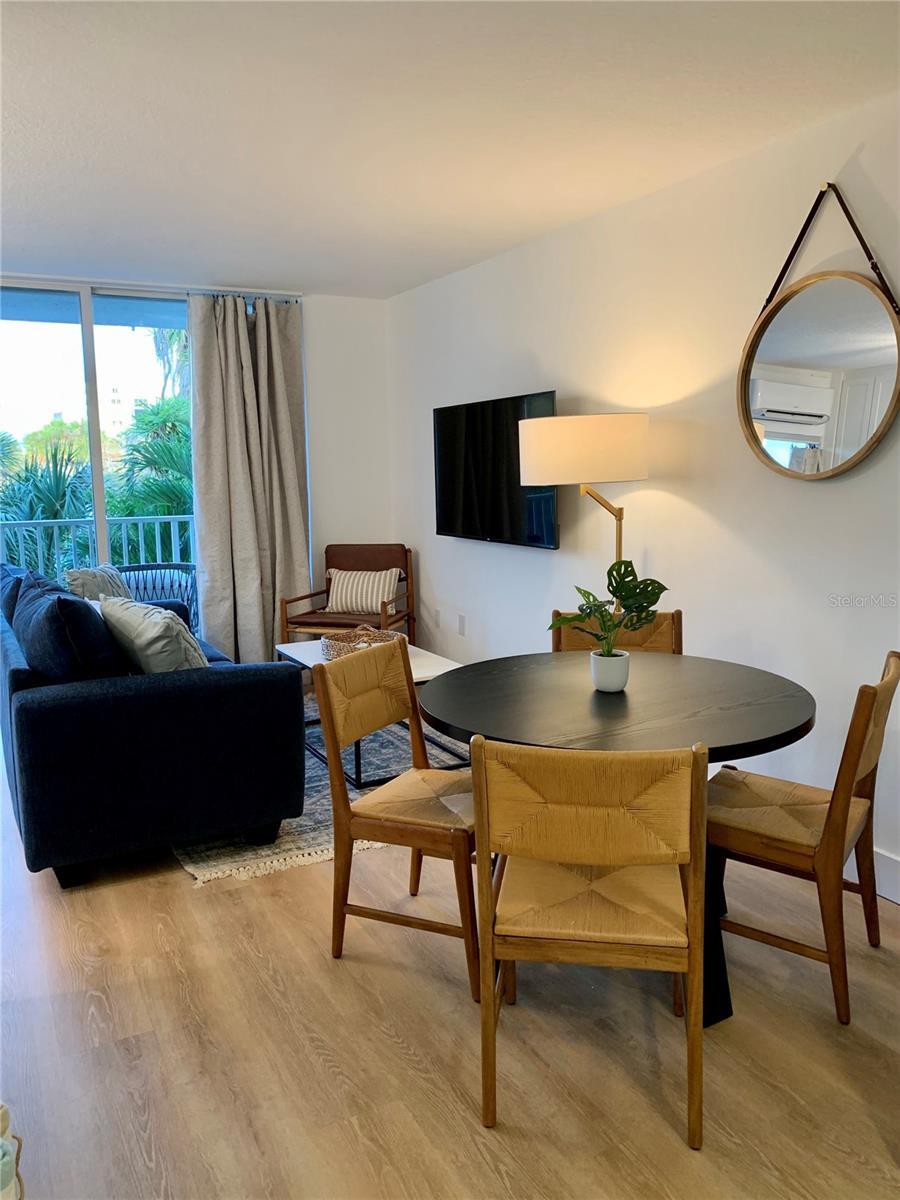 BAYSIDE CONDO - Residential