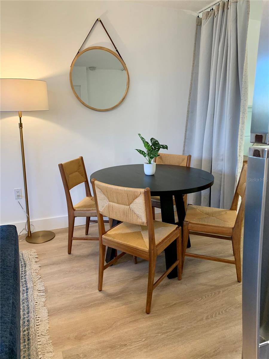 BAYSIDE CONDO - Residential