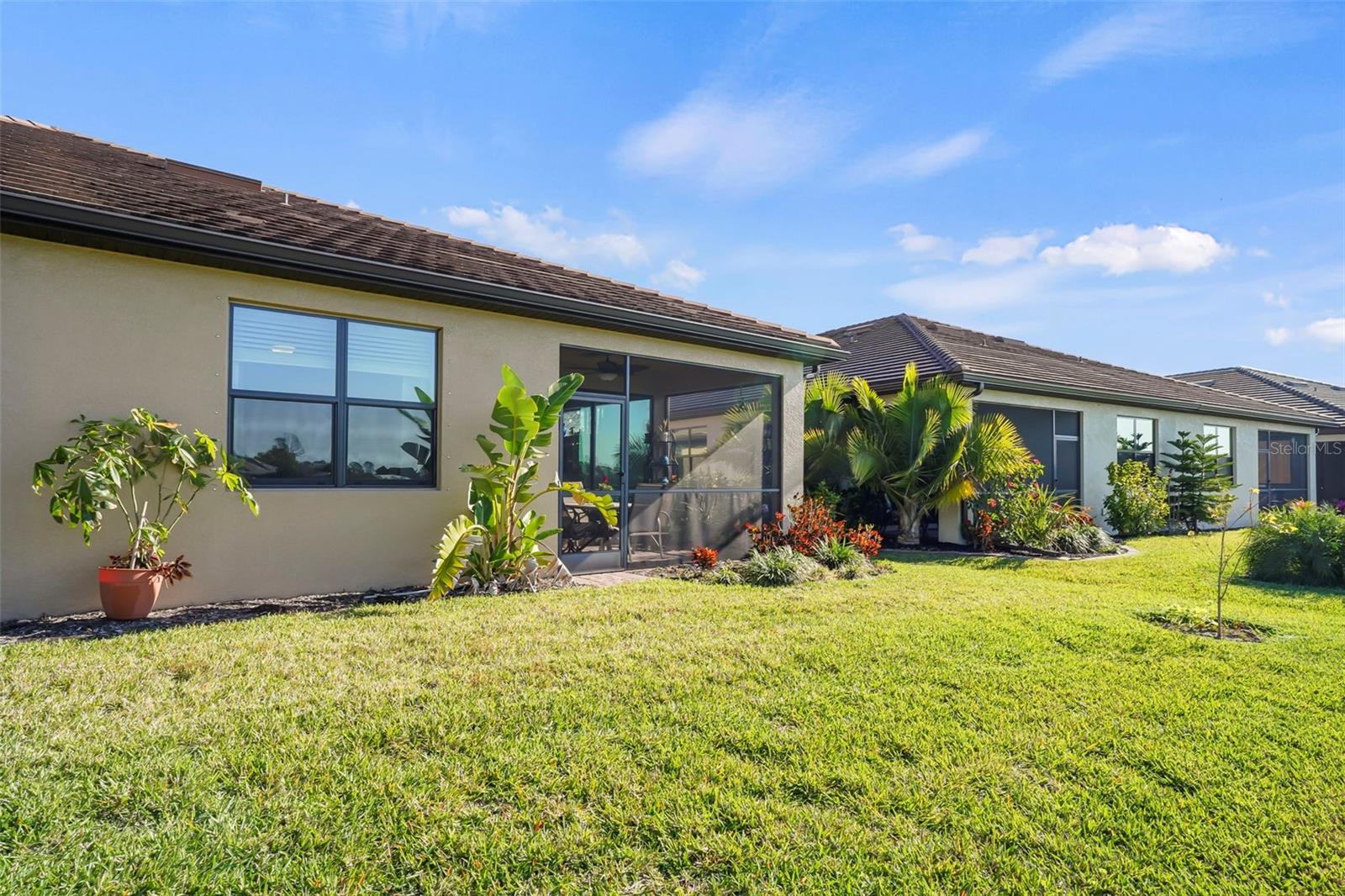 PRESERVE/WEST VLGS PH 2 - Residential Lease