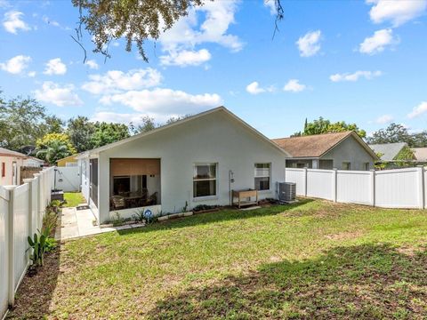 A home in VALRICO