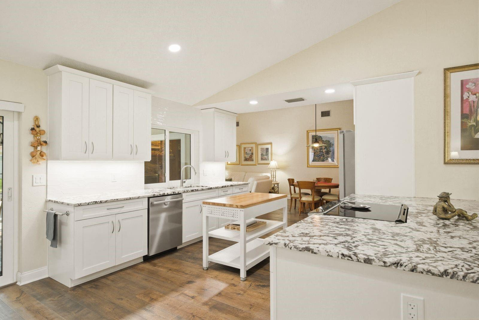 RAINBOW FARMS - Residential